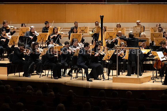 Pacific Symphony - Gluzman Plays Brahms
