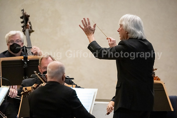 Pacific Symphony and the Pacific Chorale will present a “Concert for Healing”