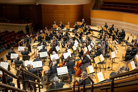 Pacific Symphony - Gluzman Plays Brahms