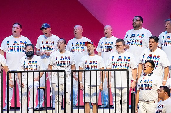MenAlive - OC Gay Men's Chorus / "I am America"