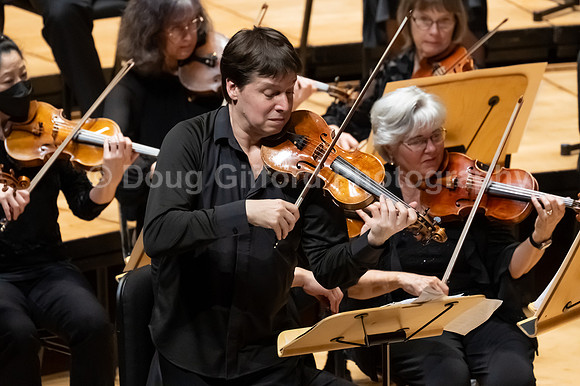 Pacific Symphony - Joshua Bell & Larisa Martínez: Voice & the Violin