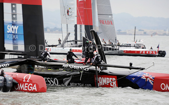 Louis Vuitton Cup Finals - Race 6
