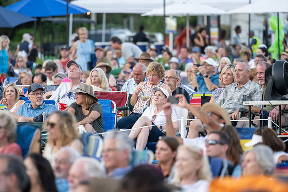 Pacific Symphony - Symphony in the Cities, Missionj Viejo