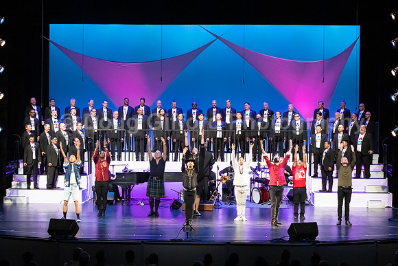 MenAlive - OC Gay Men's Chorus / "I am America"