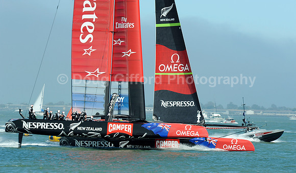 louis Vuitton Cup Finals - Race 8