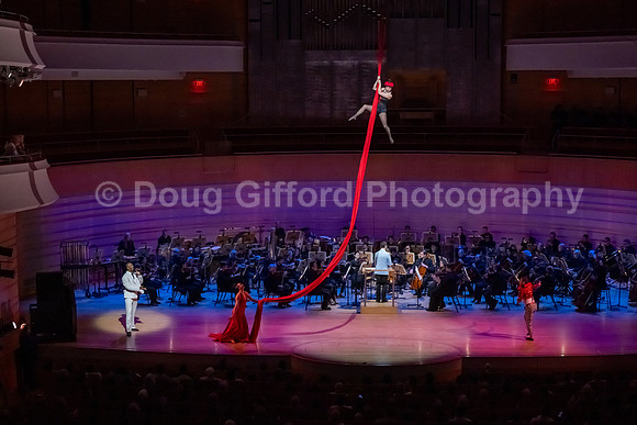 Pacific Symphony Pops Series - Cirque Goes Broadway with Troupe Vertigo