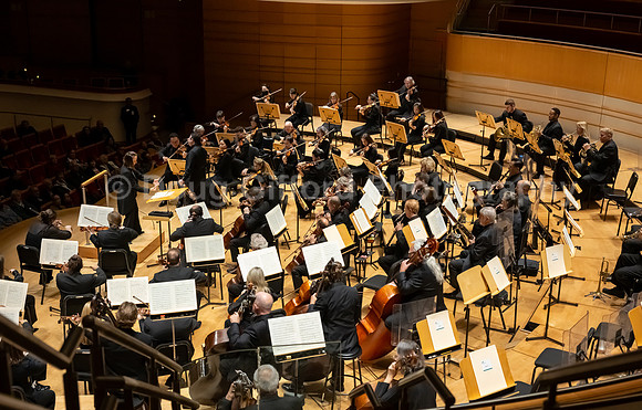 Pacific Symphony - Gluzman Plays Brahms