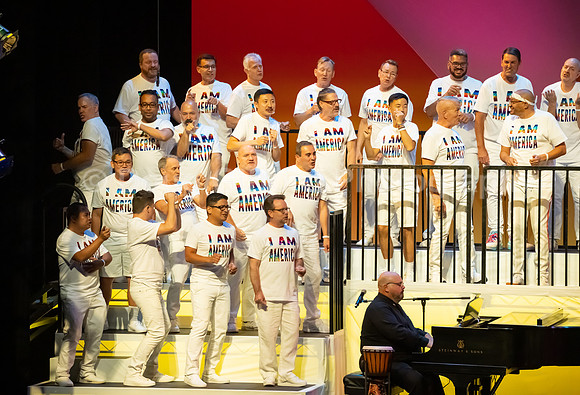 MenAlive - OC Gay Men's Chorus / "I am America"