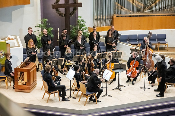 Pacific Symphony and the Pacific Chorale will present a “Concert for Healing”