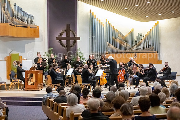 Pacific Symphony and the Pacific Chorale will present a “Concert for Healing”
