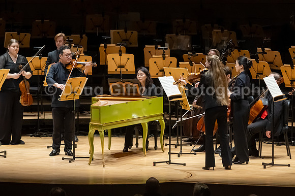 Pacific Symphony - Four Seasons & Strauss