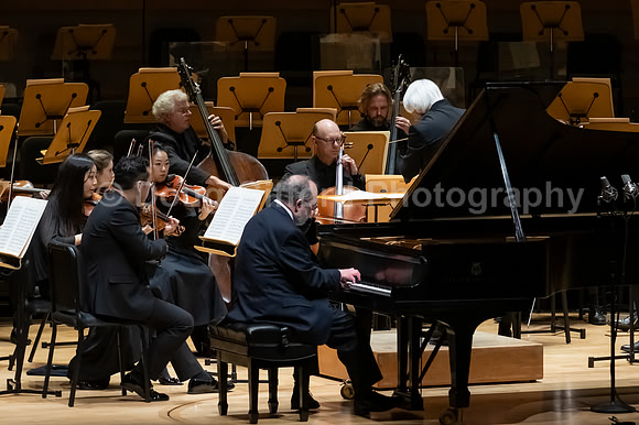 Pacific Symphony - Carmina Burana & Bach