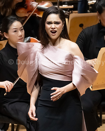 Pacific Symphony - Joshua Bell & Larisa Martínez: Voice & the Violin