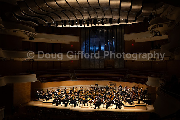 Pacific Symphony - Gluzman Plays Brahms