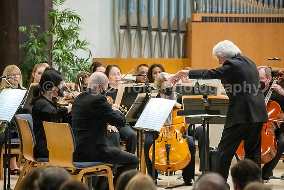 Pacific Symphony and the Pacific Chorale will present a “Concert for Healing”
