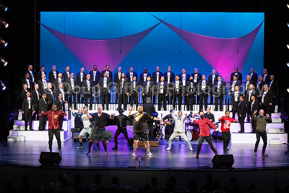 MenAlive - OC Gay Men's Chorus / "I am America"