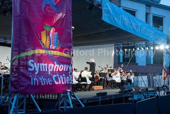 Pacific Symphony - Symphony in the Cities, Chapman University, Aiken Arts Plaza