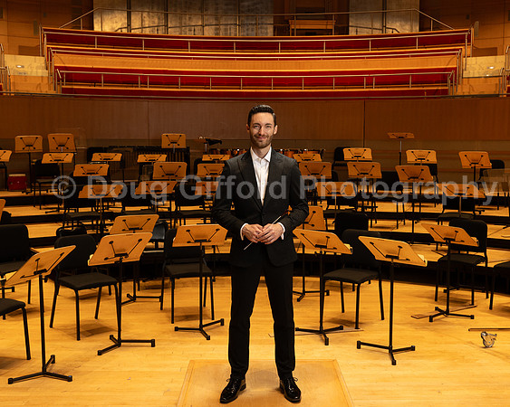 Portraits of the Pacific Symphony Artistic & Music Director Designate, Alexander Shelley and Pacific Symphony Principal Pops Conductor, Enrico Lopez-Yañez